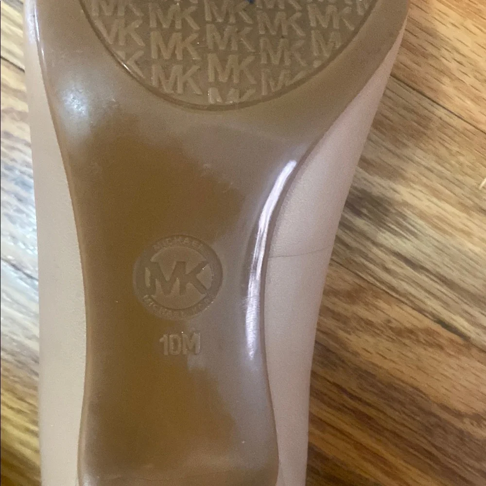 Michael Kors Tan Heels Classic Pointed-Toe Pumps. Final sale. Make me an offer. - Picture 5 of 5